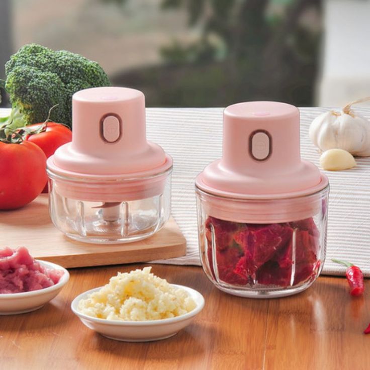 Wireless Mini Food Chopper 250ml – Cordless Electric Vegetable & Garlic Cutter | Fast Kitchen Gadget